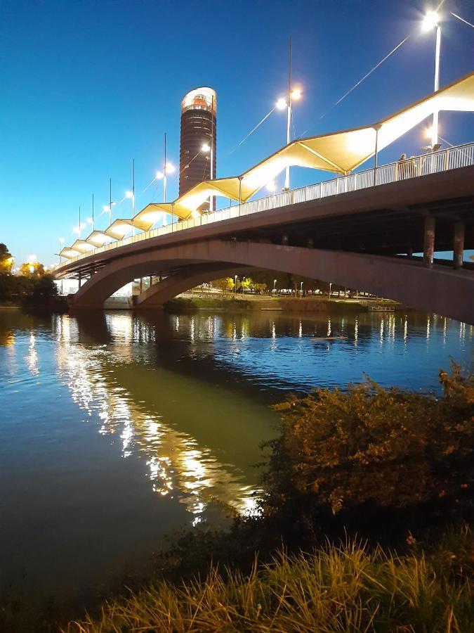 El Reloj Del Viajero Lägenhet Sevilla Exteriör bild